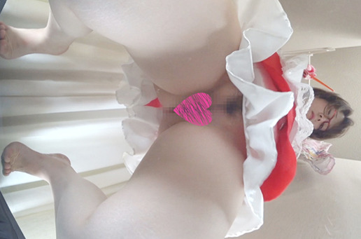 小人目線で見上げる巨大で可愛いな眼鏡女子のオナニー！シュリンカー・サイズフェチ視点のエロ動画！Gcolle - 白麗蘭学園厚生課 - 【むき出しま●こ】オーディション更衣ブース床下!!ぽっちゃり淑女!